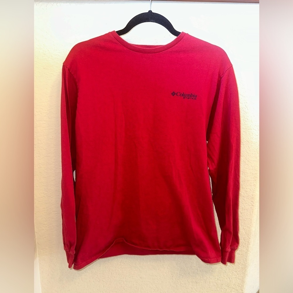 EUC COLUMBIA LONG SLEEVE RED T-SHIRT SZ M